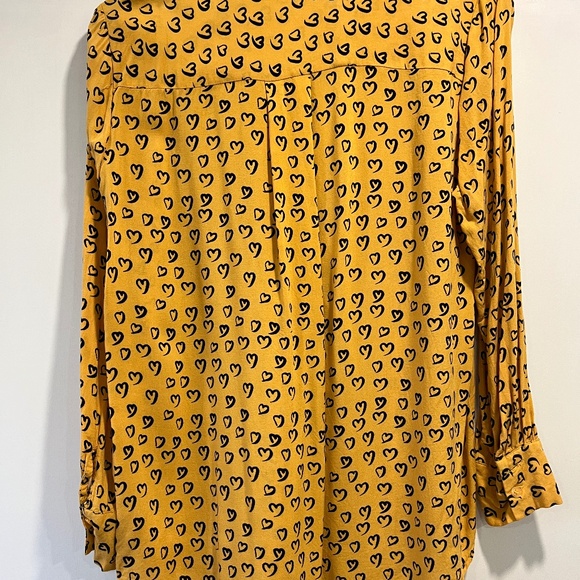 Printed Heart Blouse - Picture 3 of 3